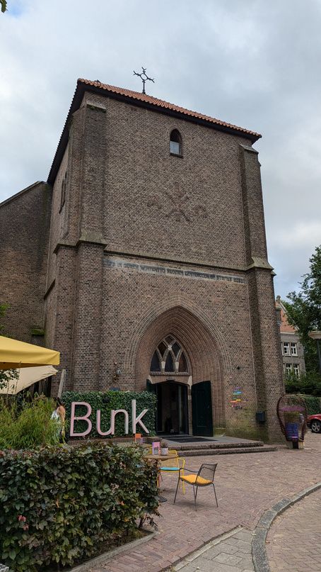 Bunk restaurant in an old church